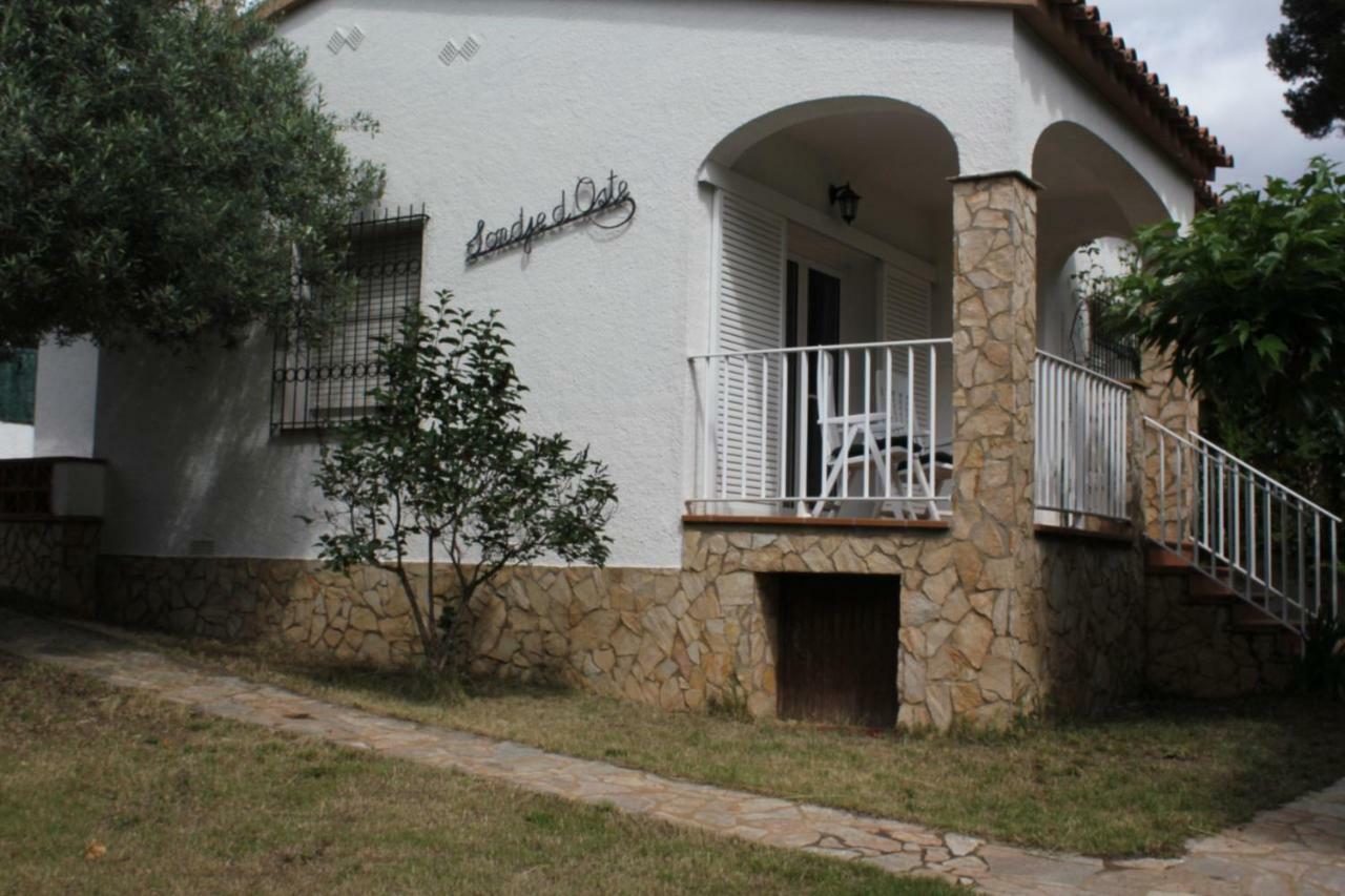 Montserrat II L'Escala Exterior photo